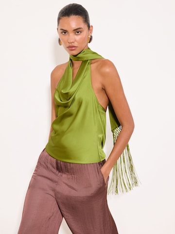 Lipsy Top in Green: front