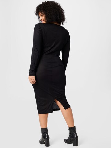 Rochie 'CARYS WHITTAKER' de la In The Style Curve pe negru