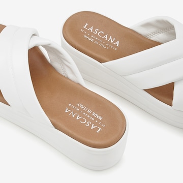 LASCANA - Zapatos abiertos en blanco