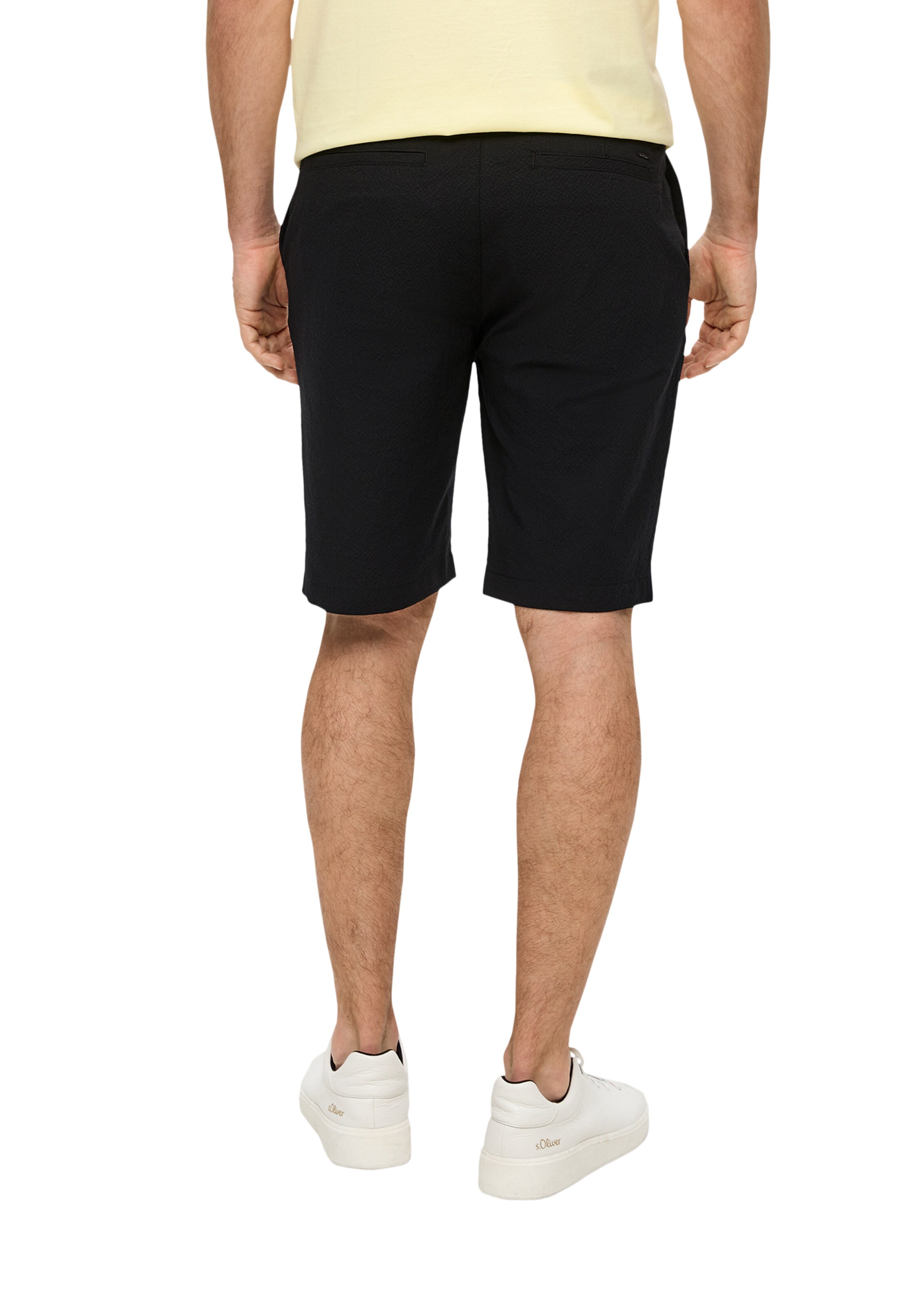s.Oliver BLACK LABEL Loosefit Hose in Schwarz: Rückseite