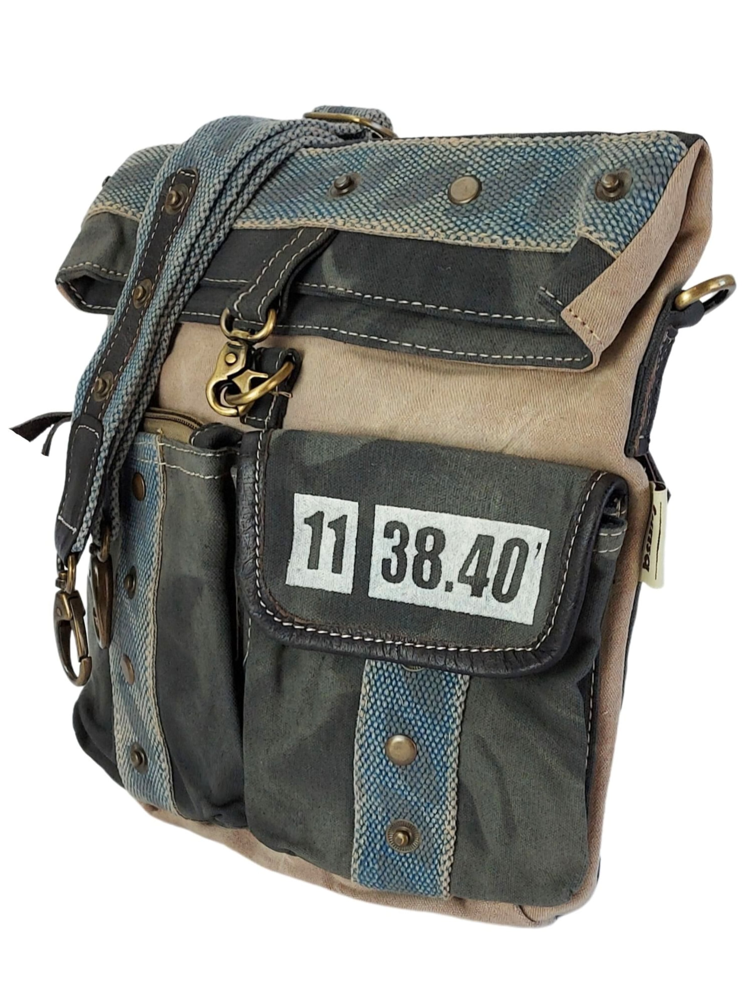 Sunsa Crossbody Bag 'Sunsa' in Black