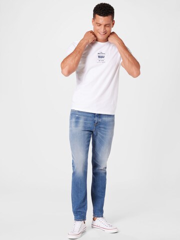 LEVI'S ® Regular T-Shirt in Weiß