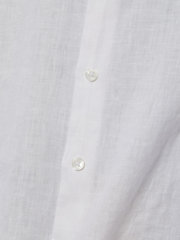 Nils Sundström Regular fit Button Up Shirt in White