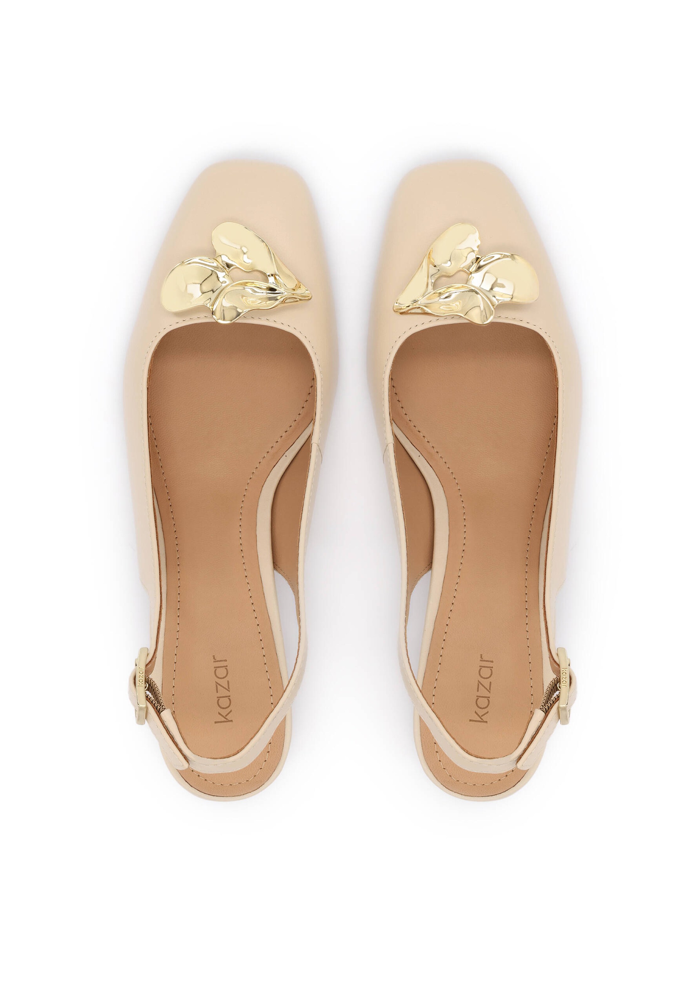 Kazar Čevlji s peto in s paščki | bež barva