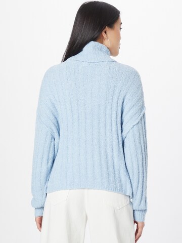 American Eagle Sweater in Blue