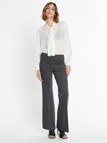 Ana Alcazar Blouse ' Swanea ' in Wit