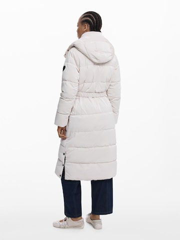 Veste d’hiver Desigual en blanc