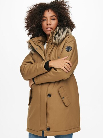 Only Maternity - Parka de inverno 'Iris' em castanho: frente