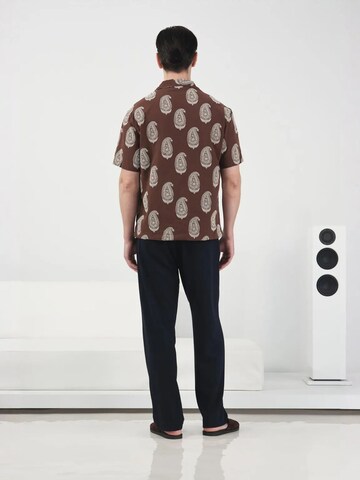 Giesto - Regular Fit Camisa em castanho