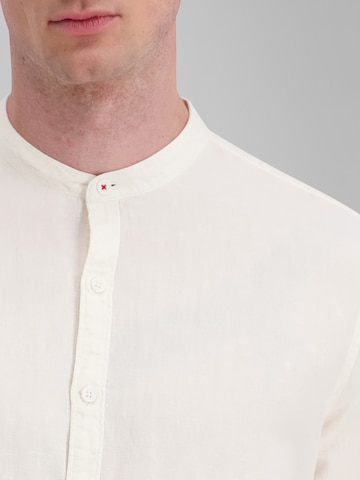 TIMEZONE Shirt 'Stand-up-collar' in White