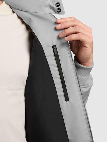 Veste mi-saison 'Agano' khujo en gris