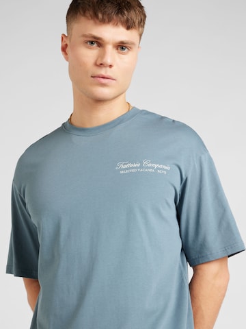 SELECTED HOMME T-shirt i blå