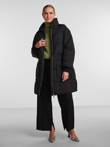 Manteau d’hiver YAS en noir