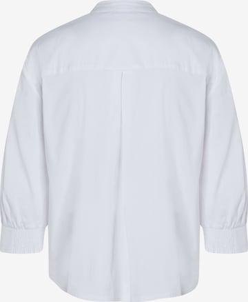 MORE & MORE - Blusa em branco