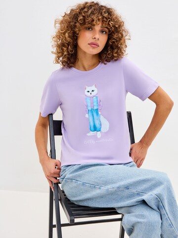 CAT by Maniita Lacitta Shirt in Lila