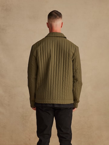 DAN FOX APPAREL Between-Season Jacket 'Edward' in Green