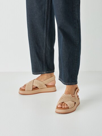 Tamaris Sandaal in Beige: voorkant