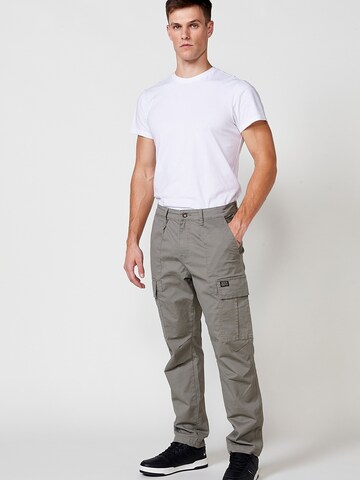 Regular Pantalon cargo KOROSHI en vert