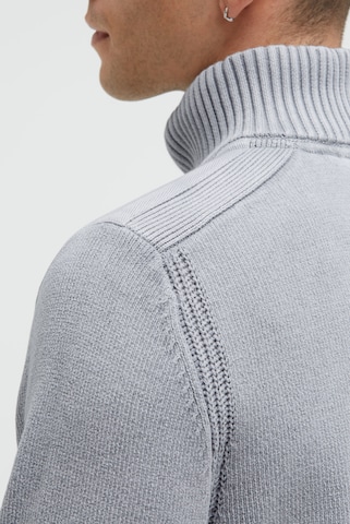 CAMP DAVID Sweater in Grey