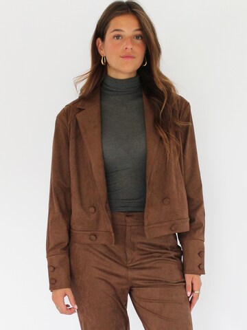 Honnête Atelier Between-Season Jacket 'Michelle' in Brown: front