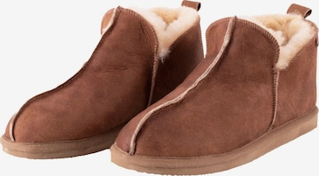 SHEPHERD Mule 'Anton' in Brown: front