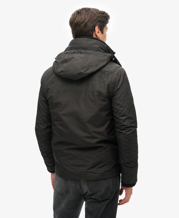 Superdry Övergångsjacka 'Mountain' i svart