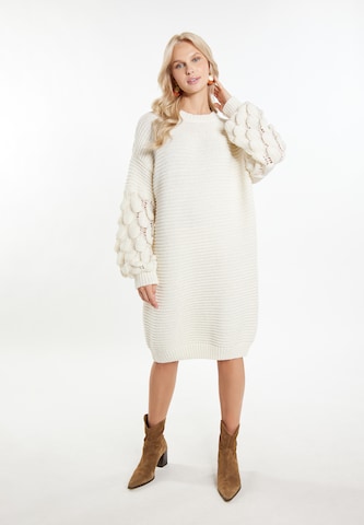 IZIA Knit dress in White: front