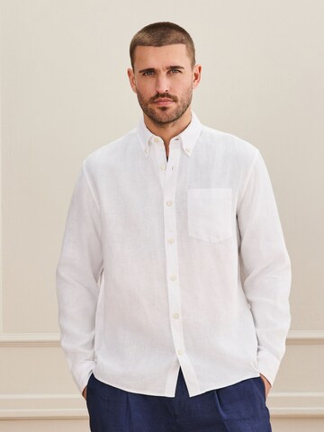 Regular fit Camicia di Next in bianco: frontale