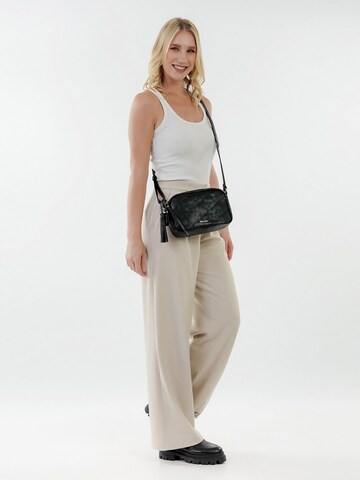 TAMARIS Crossbody Bag in Black