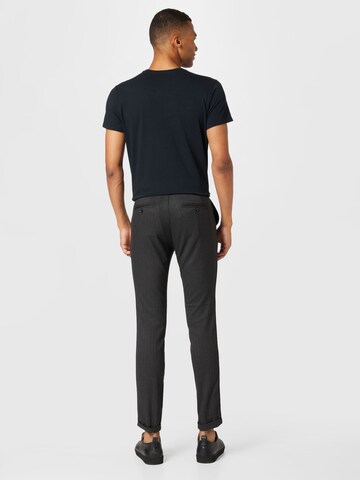 regular Pantaloni 'Aliam' di Matinique in grigio