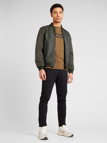 BOSS T-shirt 'Thinking 1' i grön