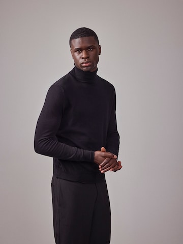 DAN FOX APPAREL Sweater 'The Essential' in Black: front
