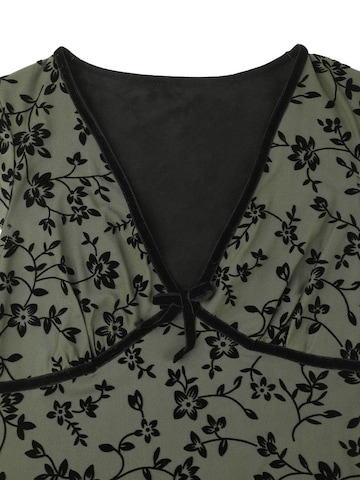 Abito estivo di LapaPlus in verde