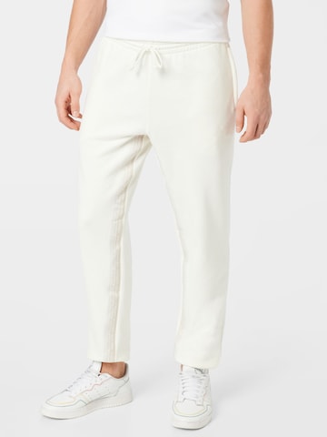 ADIDAS ORIGINALS Панталон в бяло: отпред