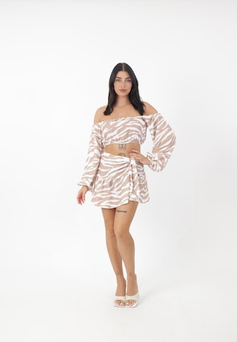 Elara Skirt in White