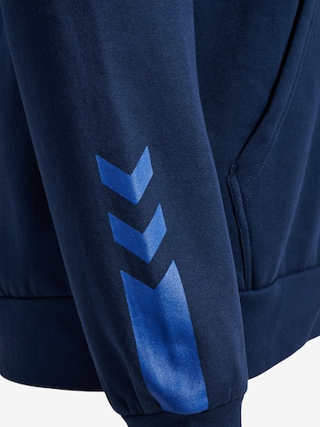 mėlyna Hummel Sportinio tipo megztinis 'Active'