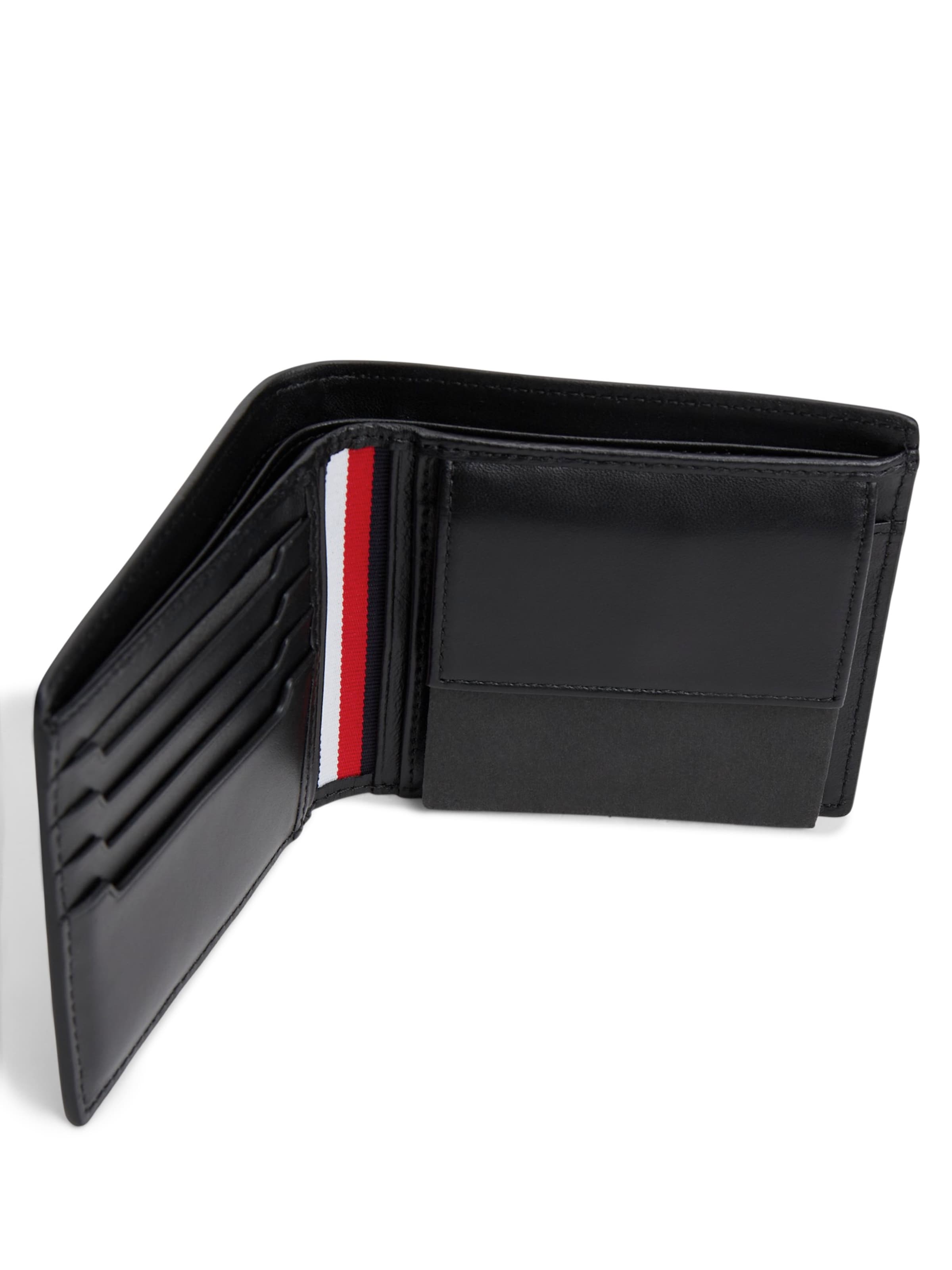 TOMMY HILFIGER Kukkaro 'SOHO' värissä musta