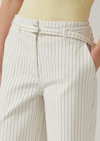 s.Oliver Wide leg Trousers in Beige