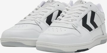 Hummel Sneakers in White