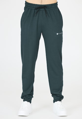 Virtus Tapered Sportbroek 'Streat' in Groen: voorkant