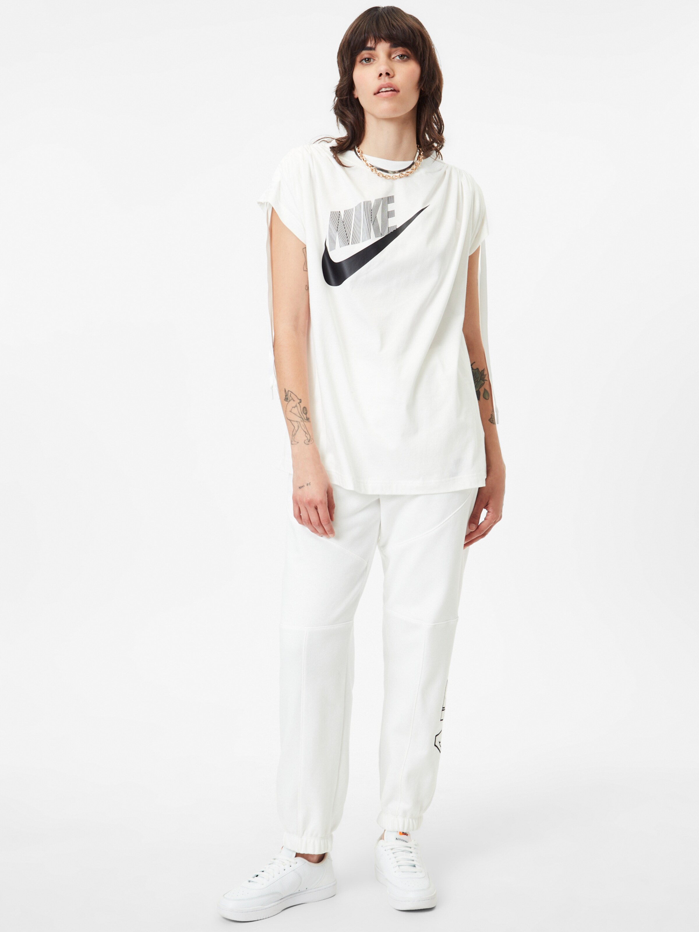 Frauen Shirts & Tops Nike Sportswear T-Shirt in Weiß - CV78100
