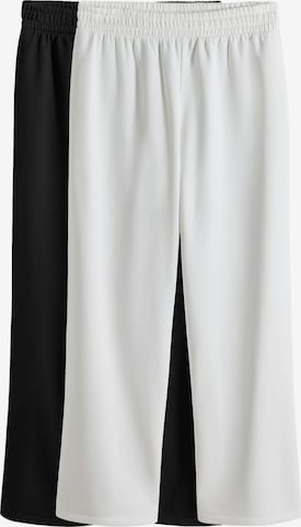 Regular Pantaloni de la The Set pe negru: față