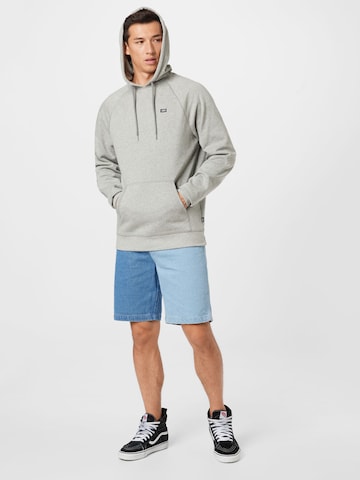 VANSRegular Fit Sweater majica 'VERSA' - siva boja