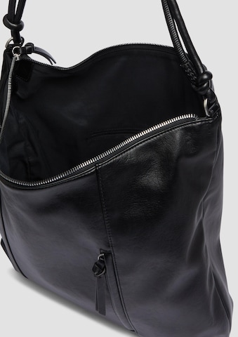 s.Oliver Shoulder Bag in Black