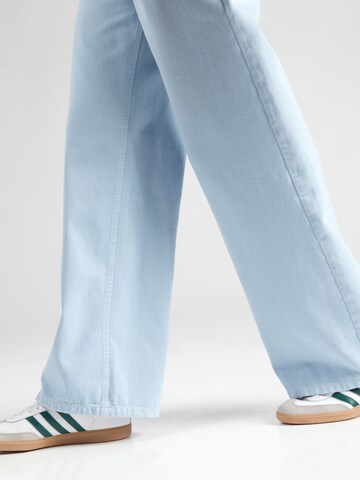 Kaotiko Wide Leg Jeans i blå