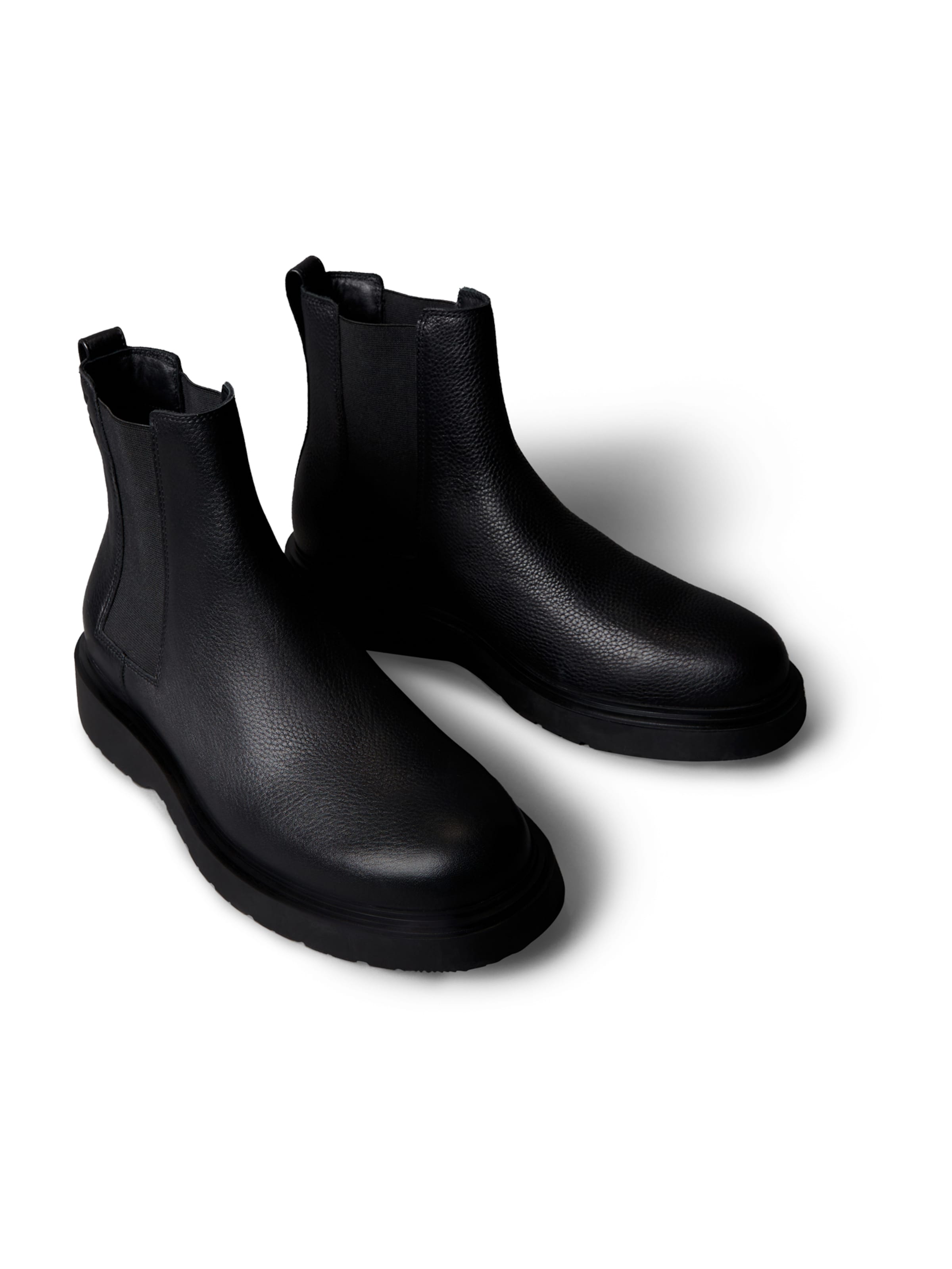 Calvin Klein Chelsea boots 'Ess' in Black