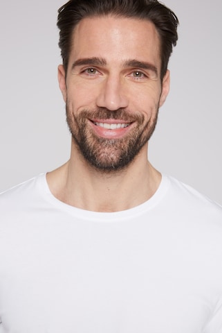 CAMP DAVID Shirt in White