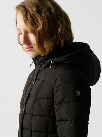 Veste d’hiver KOROSHI en noir