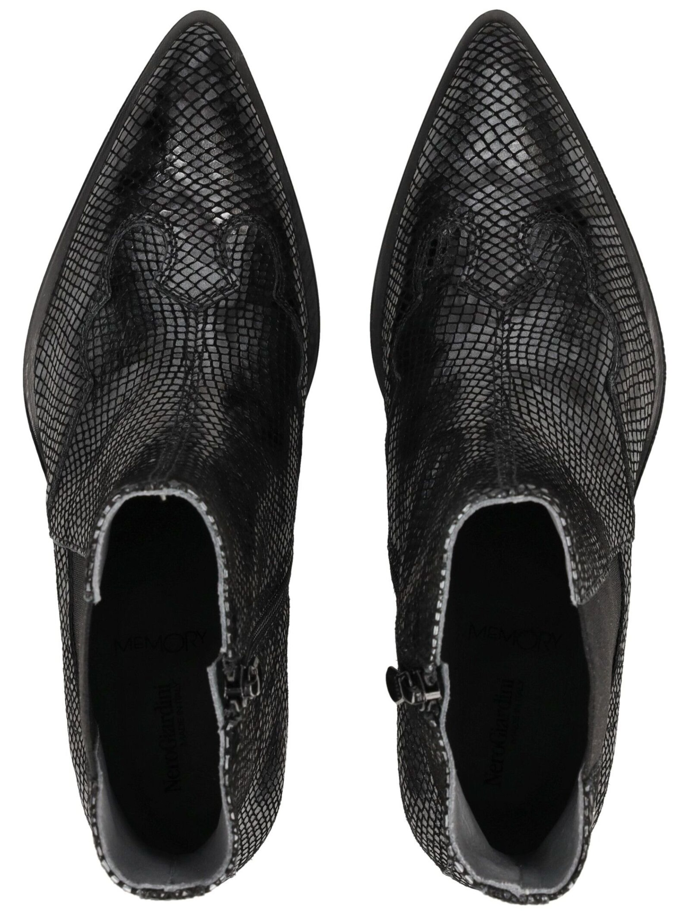 Nero Giardini Bootie in Black