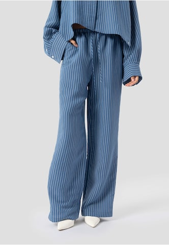 Elias Rumelis - Pierna ancha Vaquero 'Kellis' en azul: frente